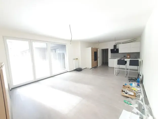 Pronájem bytu 1+kk, Praha - Vysočany, Pod Harfou, 45 m2