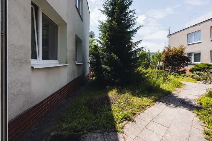Prodej bytu 2+1, Zlín, Nad Stráněmi, 96 m2