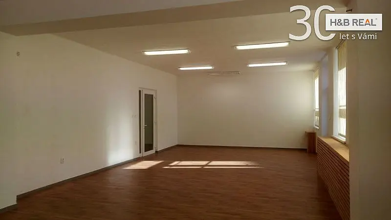 Pronájem obchodního prostoru, Hranice, 195 m2
