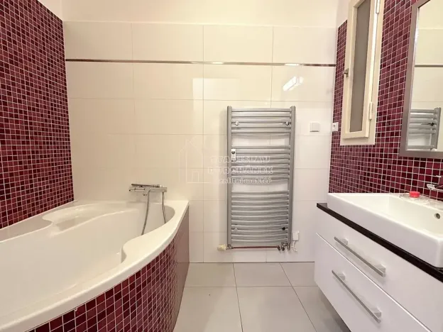 Pronájem bytu 2+kk, Praha - Holešovice, Dobrovského, 44 m2