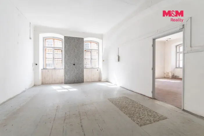Prodej obchodního prostoru, Jihlava, Čajkovského, 108 m2