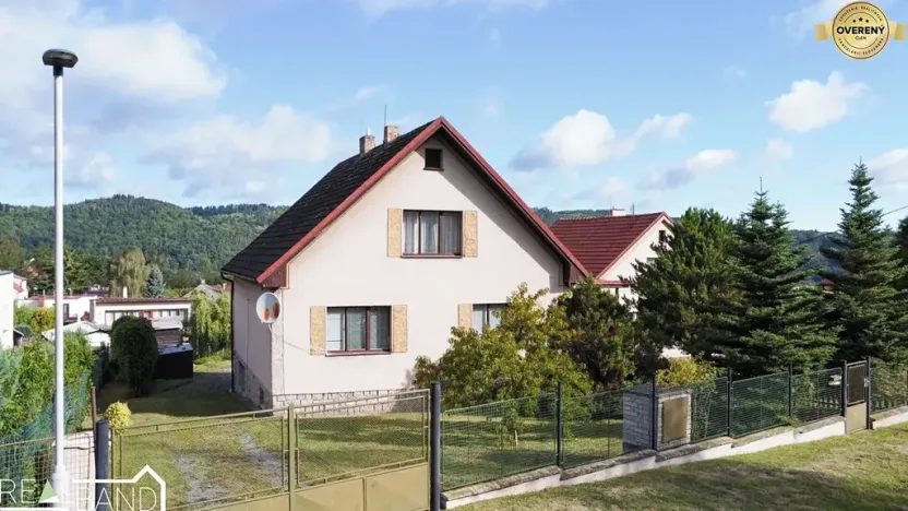 Prodej rodinného domu, Sázava, 270 m2