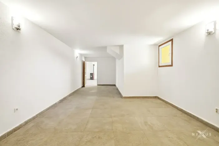 Prodej rodinného domu, Černolice, Ke dvoru, 375 m2