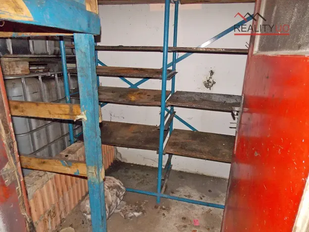 Prodej rodinného domu, Ostrov, 190 m2