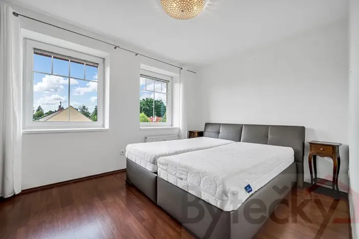 Prodej bytu 2+1, Praha - Dolní Počernice, Národních hrdinů, 62 m2