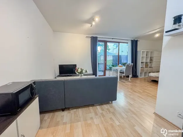 Pronájem bytu 1+kk, Praha - Chodov, Starochodovská, 36 m2