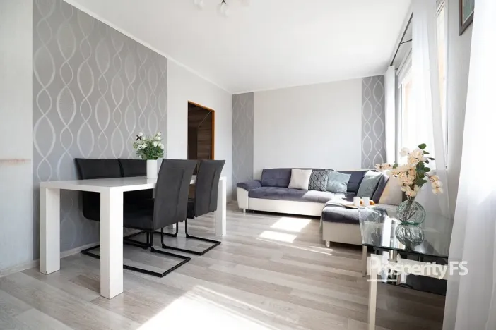 Prodej bytu 3+1, Slaný, 62 m2