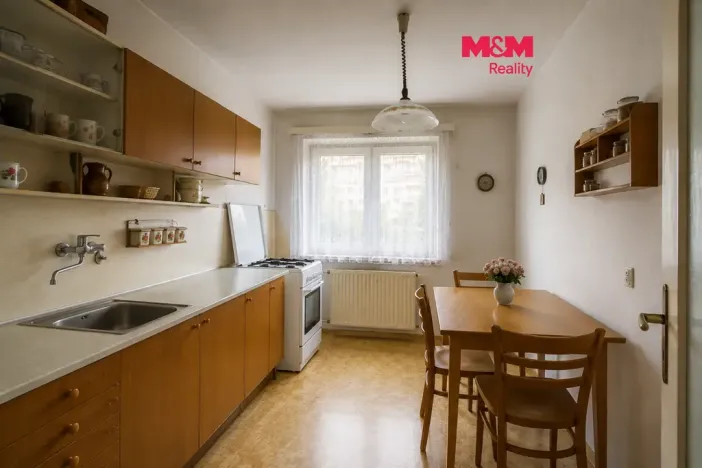 Prodej bytu 3+1, Hranice, Kpt. Jaroše, 67 m2