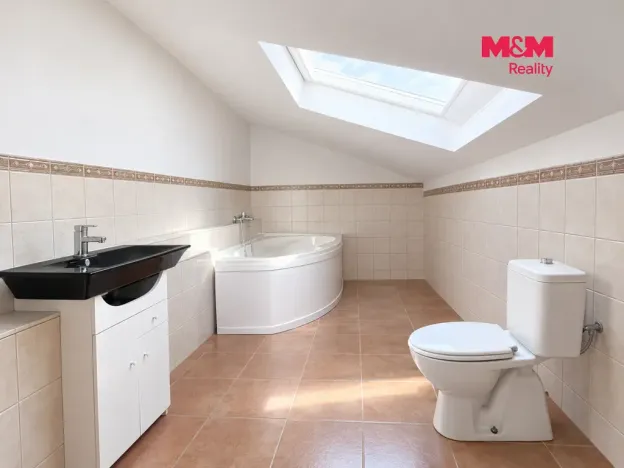 Prodej rodinného domu, Krásný Dvůr, 216 m2