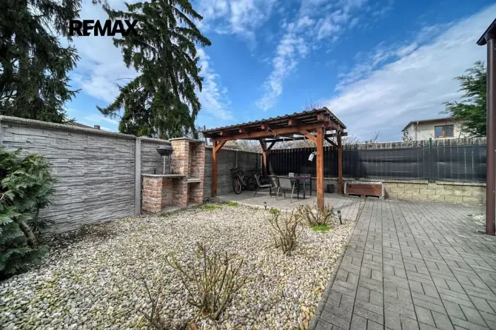 Pronájem bytu 1+kk, Poděbrady, Za Mlékárnou, 53 m2