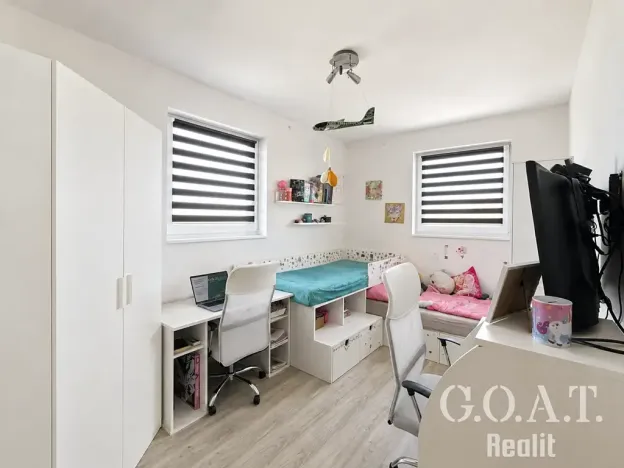 Prodej bytu 4+kk, Vejprnice, Línská, 74 m2