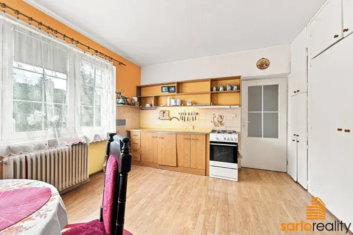 Prodej rodinného domu, Hrobčice, 360 m2