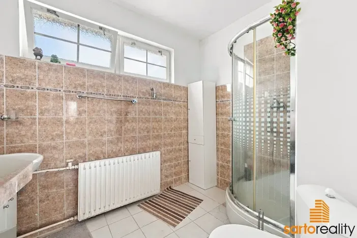 Prodej rodinného domu, Hrobčice, 360 m2