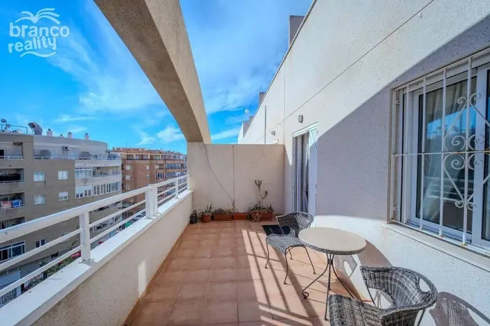 Prodej bytu 3+kk, Torrevieja, Alicante, Španělsko, 51 m2