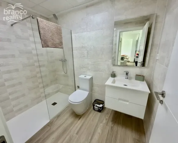 Prodej bytu 4+kk, Vista Bella Golf, Alicante, Španělsko, 90 m2