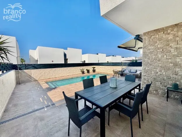 Prodej rodinného domu, Benijofar, Alicante, Španělsko, 215 m2