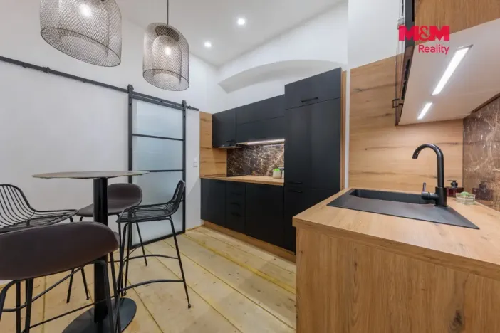 Prodej bytu 2+1, Karlovy Vary, Tržiště, 51 m2