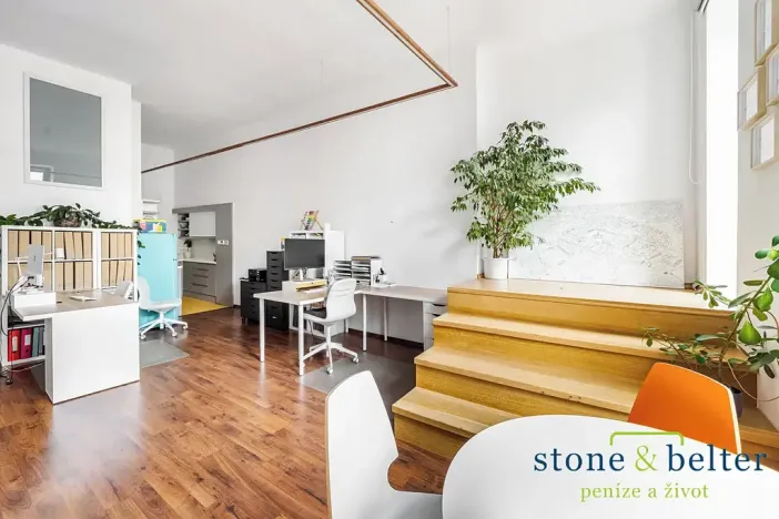 Prodej bytu 2+kk, České Budějovice, Karla IV., 51 m2