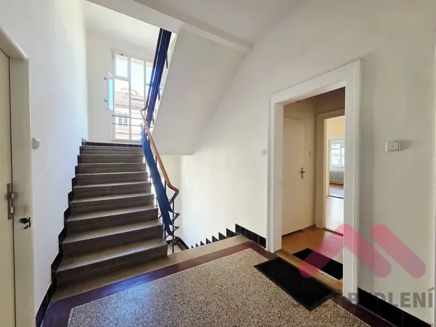 Pronájem bytu 2+kk, Praha - Řepy, Čistovická, 38 m2