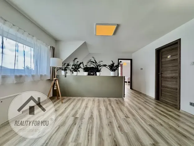 Prodej rodinného domu, Bělá pod Bezdězem, Radechovská, 240 m2