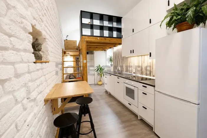 Pronájem bytu 1+kk, Praha - Žižkov, Jeronýmova, 32 m2