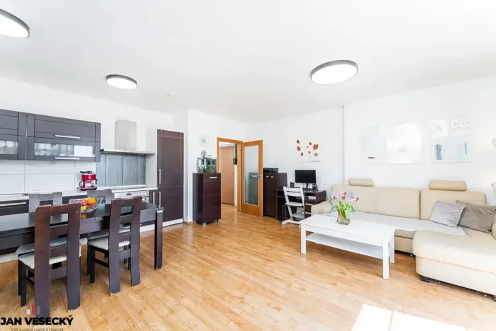 Prodej bytu 3+kk, Praha - Třeboradice, Špeciánova, 74 m2