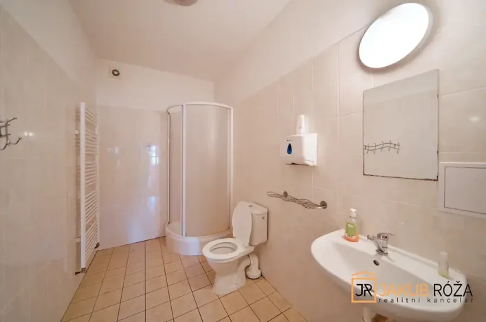Prodej komerčního pozemku, Heřmánkovice, 40632 m2