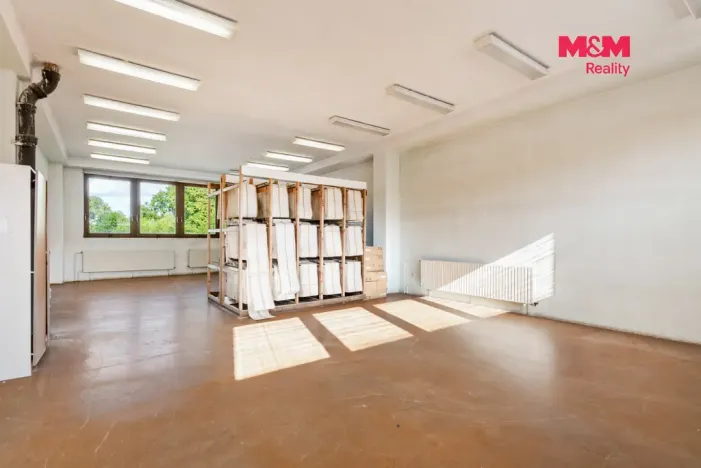 Pronájem skladu, Frýdlant, Úzká, 4500 m2