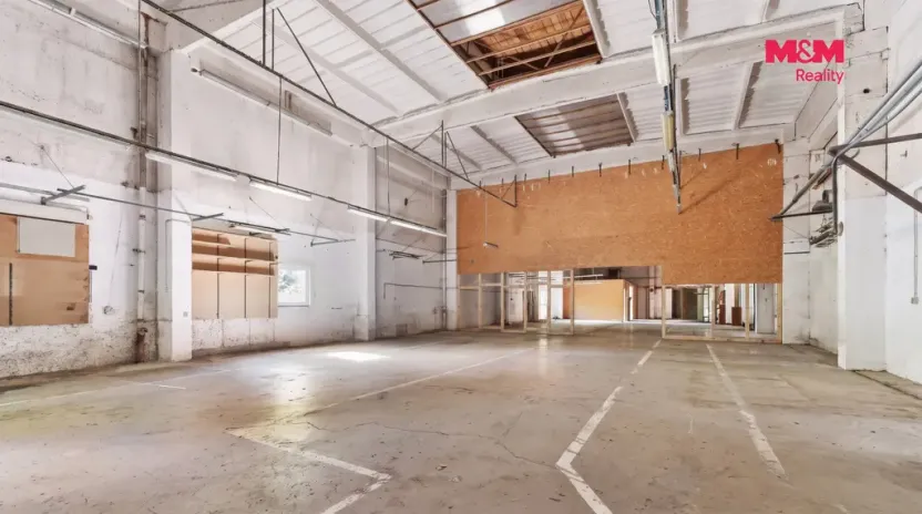Pronájem skladu, Frýdlant, Úzká, 4500 m2