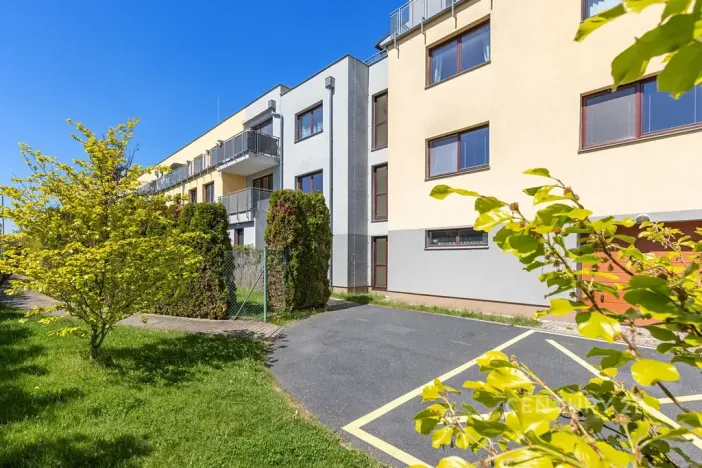 Pronájem bytu 2+kk, Jesenice, Hrnčířská, 48 m2