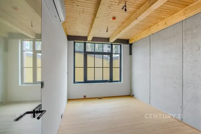 Prodej bytu 4+kk, Praha - Vysočany, Kolbenova, 176 m2