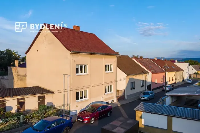 Prodej rodinného domu, Krupka, Náves, 198 m2