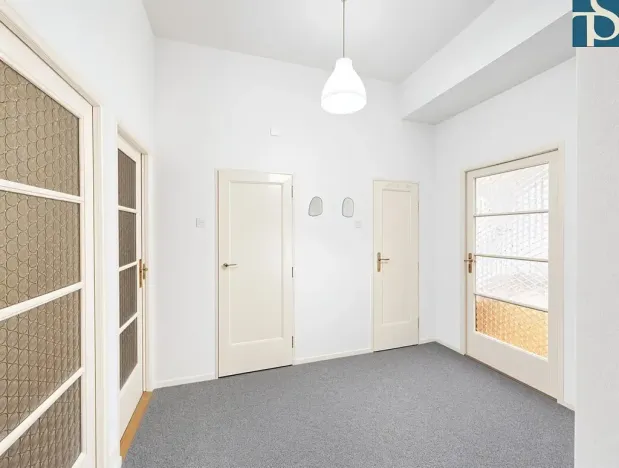 Prodej bytu 2+1, Praha - Nové Město, Na slupi, 70 m2