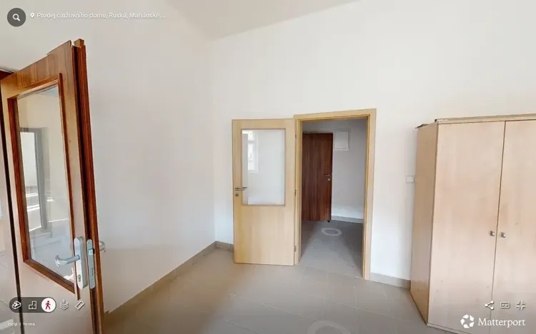 Prodej kanceláře, Mariánské Lázně, Ruská, 64 m2