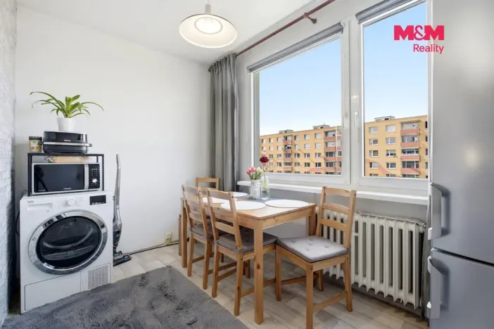 Pronájem bytu 2+1, Bílina, Sídliště Za Chlumem, 60 m2