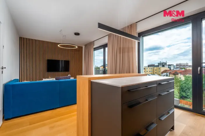 Prodej bytu 2+kk, Hradec Králové - Pražské Předměstí, Gočárova třída, 48 m2