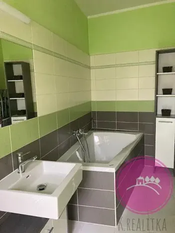 Pronájem bytu 2+kk, Šternberk, Horní náměstí, 86 m2