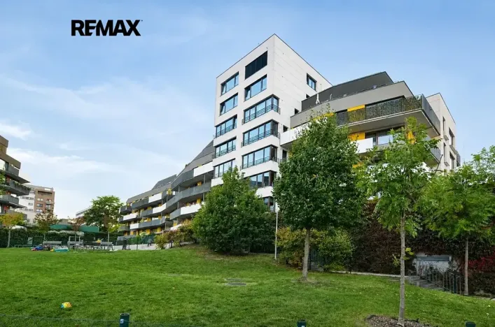 Pronájem bytu 2+kk, Praha - Hlubočepy, Devonská, 60 m2