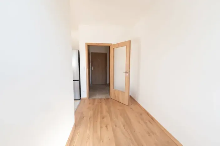 Pronájem bytu 1+kk, Praha - Hlubočepy, Fabiánové, 29 m2