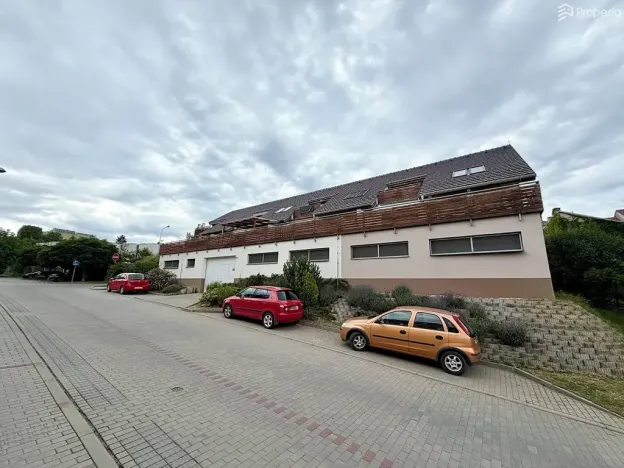 Pronájem bytu 3+kk, Brno, Chmelnice, 61 m2