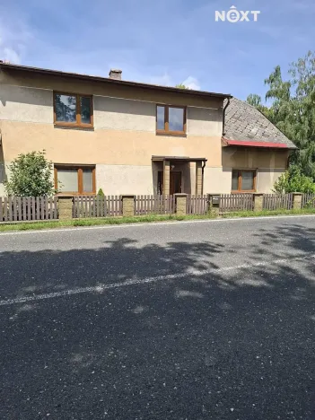 Prodej rodinného domu, Červené Janovice, 322 m2