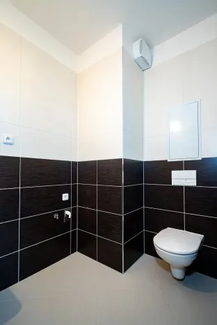 Pronájem bytu 2+kk, Praha - Hloubětín, Poděbradská, 53 m2