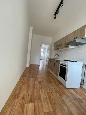 Pronájem bytu 1+1, Praha - Žižkov, Hájkova, 41 m2