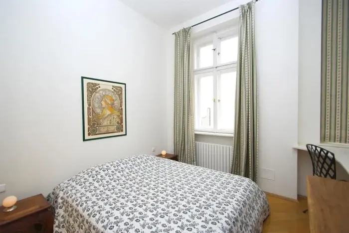 Pronájem bytu 3+1, Praha - Nové Město, Odborů, 81 m2