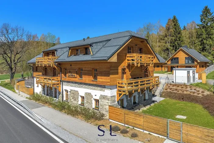 Prodej bytu 2+kk, Horní Planá, 62 m2