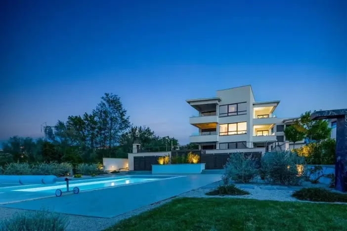Prodej bytu 3+kk, Malinska, Chorvatsko, 81 m2