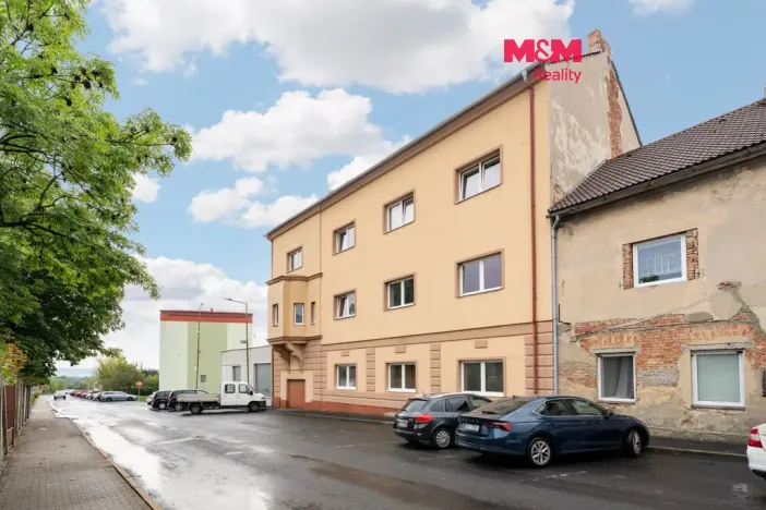 Prodej činžovního domu, Osek, Sokolská, 596 m2
