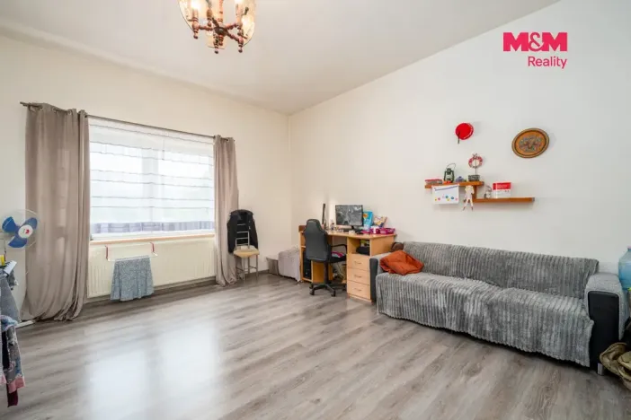 Prodej rodinného domu, Osek, Sokolská, 596 m2