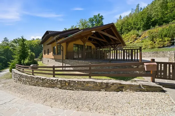 Prodej komerční nemovitosti, Oskava, 247 m2