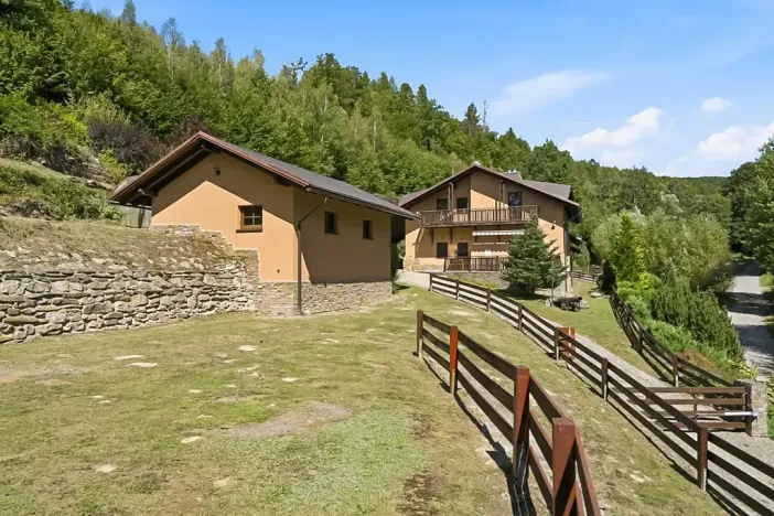 Prodej chalupy, Oskava, 247 m2